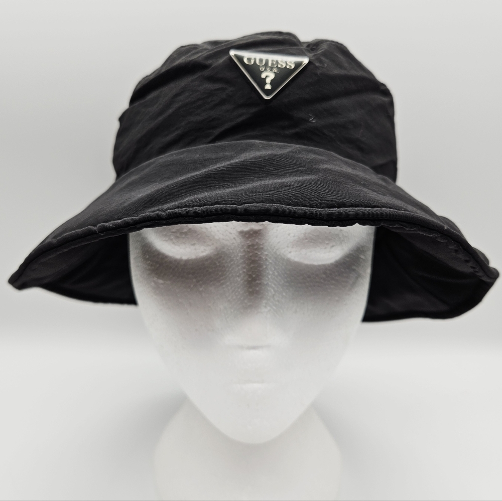 GUESS USA | puffer bucket hat